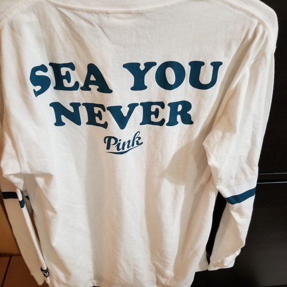 3 VS pink campus tee shirts bundle - Picture 5 of 5